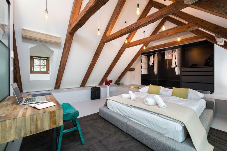 Empirent Boutique Apartments