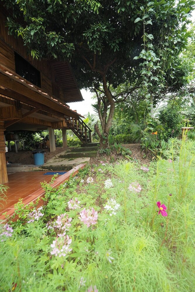 Hotel Ton Lang Homestay