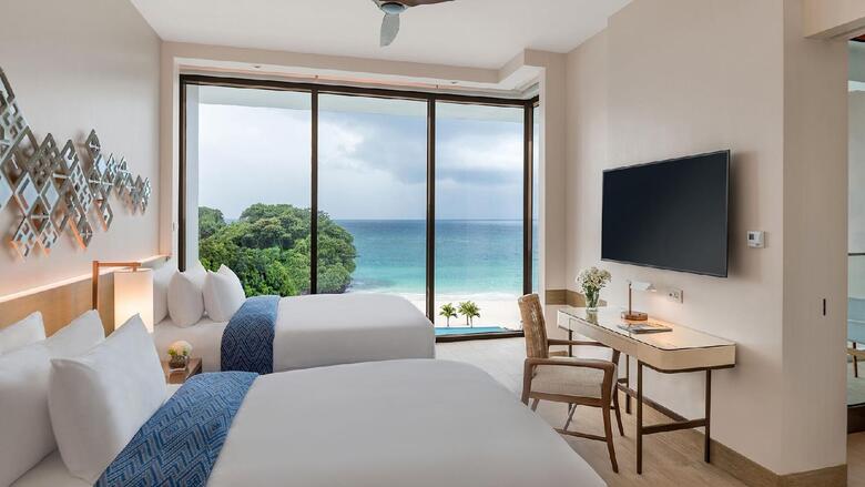 Hotel Crimson Resort & Spa Boracay