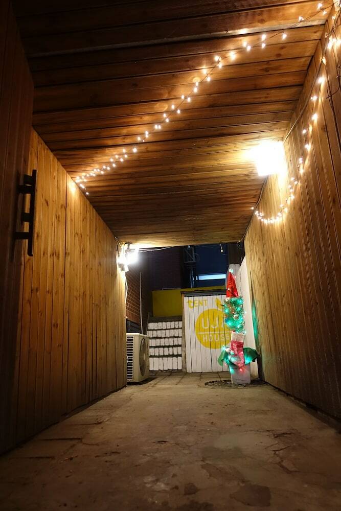 Hotel Uja Guesthouse