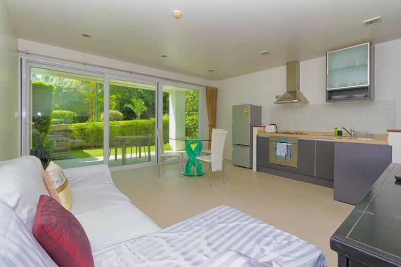 Aparthotel Karon Butterfly Residence
