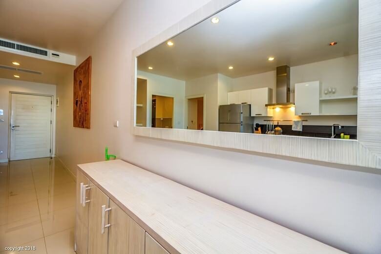 Aparthotel Karon Butterfly Residence