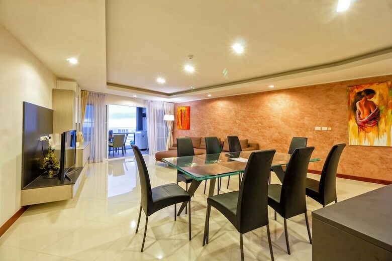 Aparthotel Karon Butterfly Residence