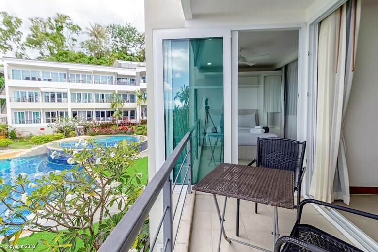 Aparthotel Karon Butterfly Residence