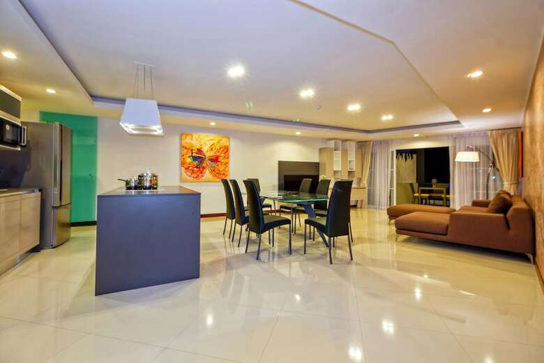 Aparthotel Karon Butterfly Residence