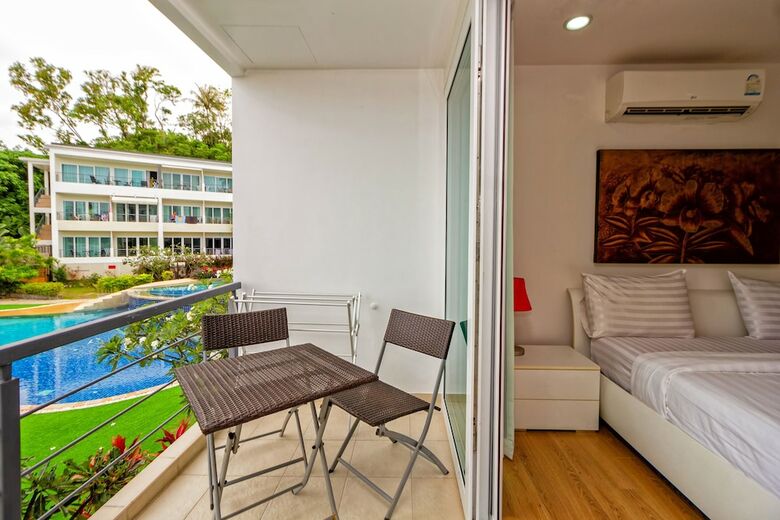 Aparthotel Karon Butterfly Residence