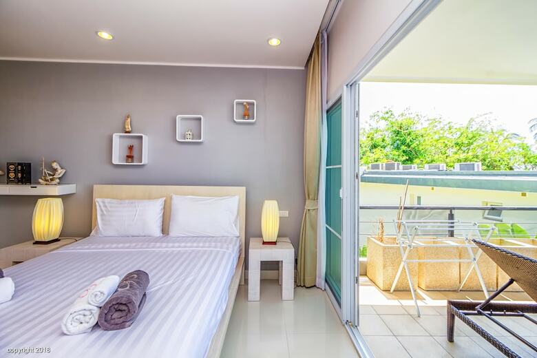 Aparthotel Karon Butterfly Residence