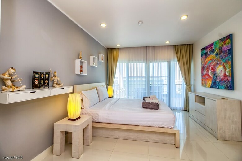 Aparthotel Karon Butterfly Residence