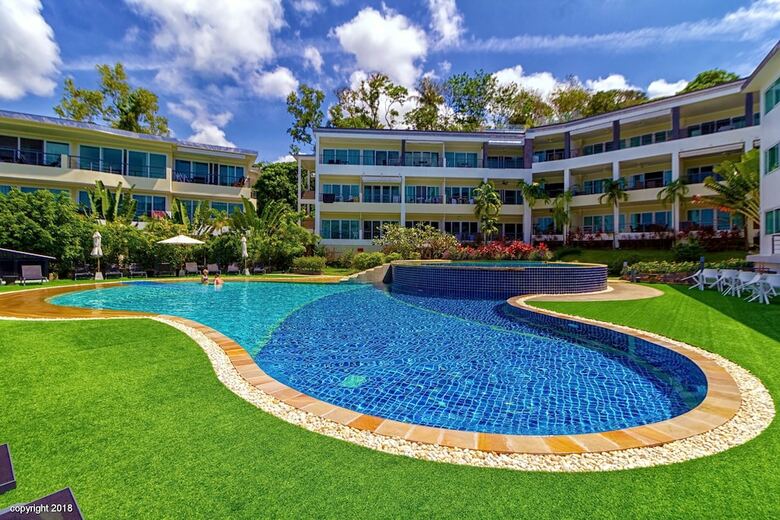 Aparthotel Karon Butterfly Residence