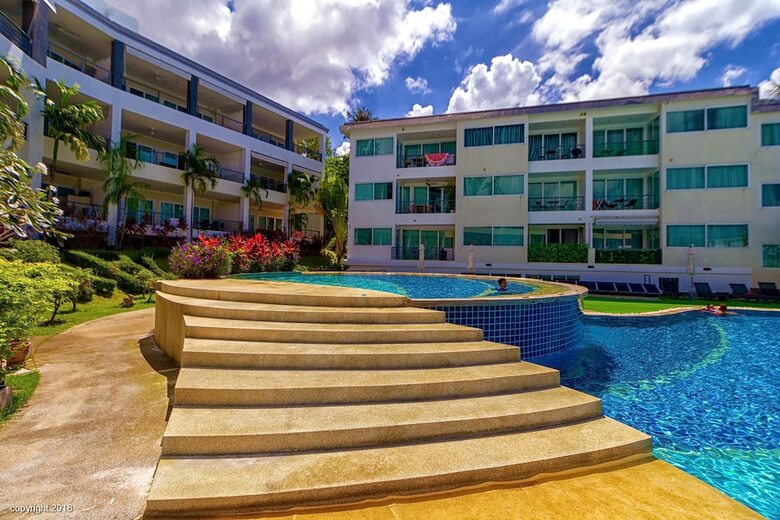 Aparthotel Karon Butterfly Residence