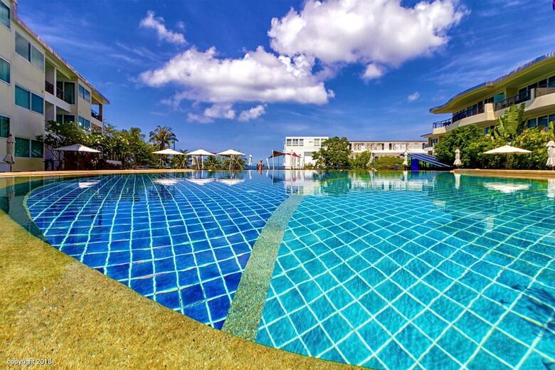 Aparthotel Karon Butterfly Residence