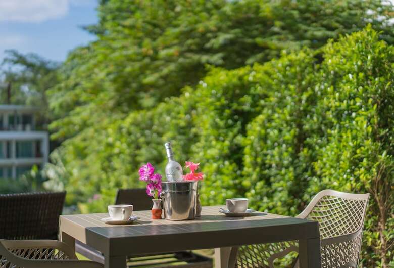 Aparthotel Karon Butterfly Residence