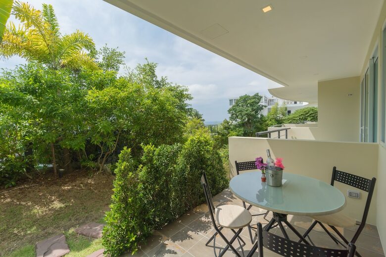 Aparthotel Karon Butterfly Residence