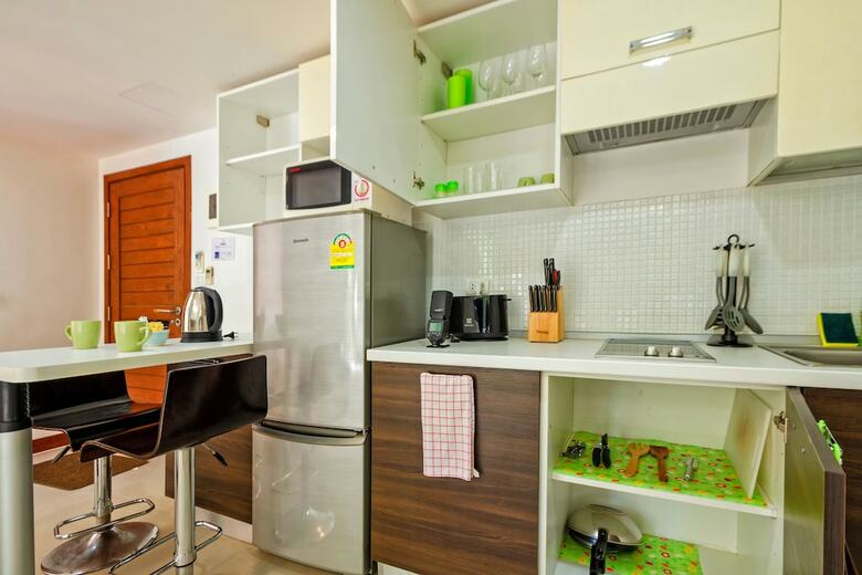 Aparthotel Karon Butterfly Residence
