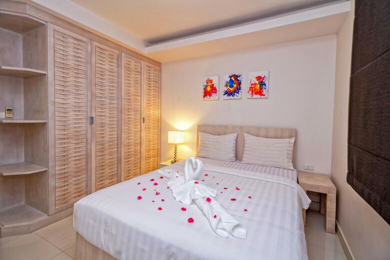 Aparthotel Karon Butterfly Residence