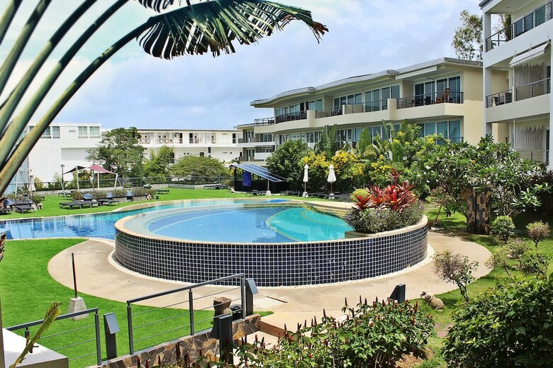 Aparthotel Karon Butterfly Residence