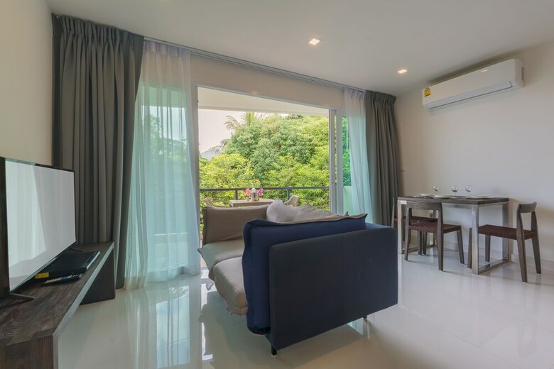 Aparthotel Karon Butterfly Residence