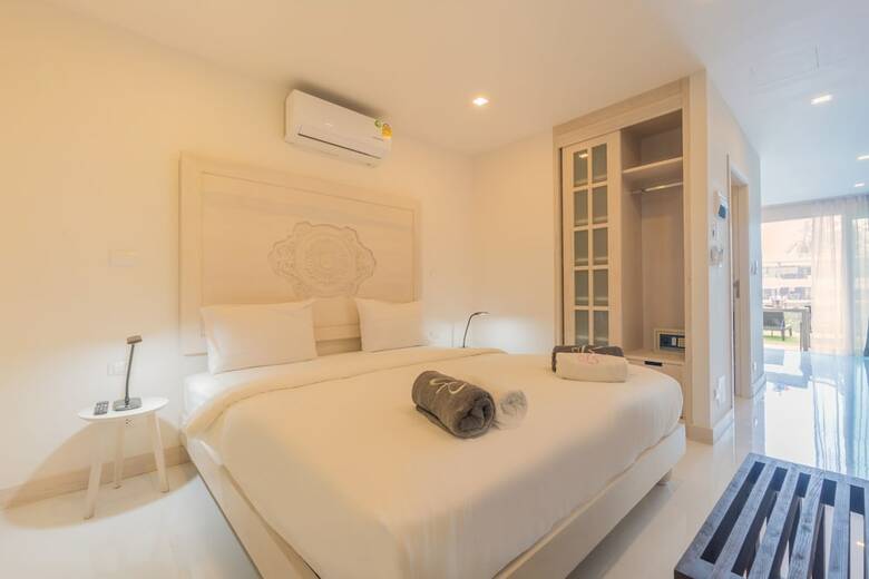 Aparthotel Karon Butterfly Residence