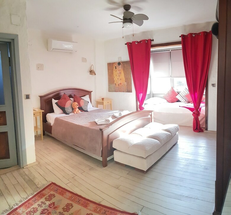 Hotel Leo Ala�ati