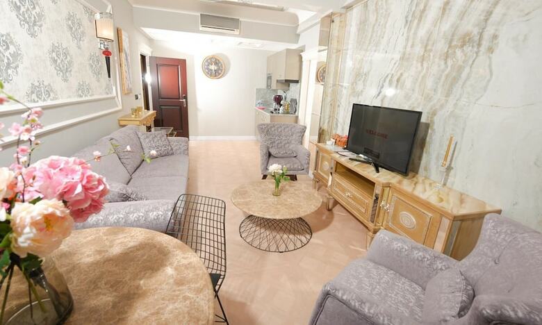 My House Hotel
