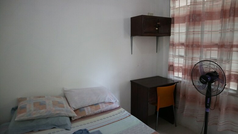 Hostal Charm Guest House - Hostel