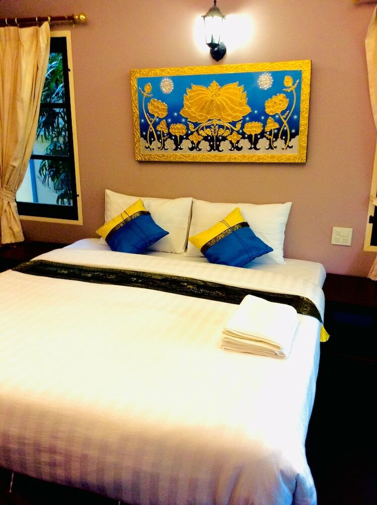 Hotel The Nine Guesthouse