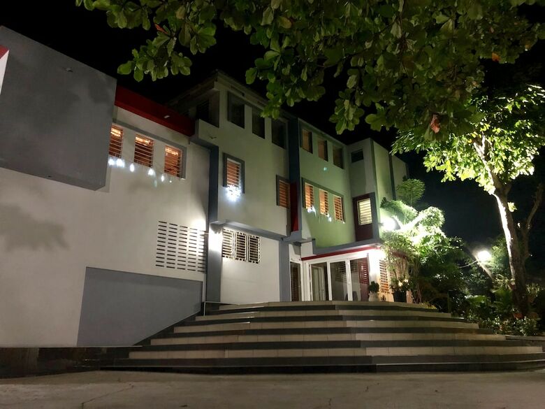 Hotel Auber Cayes Guest House