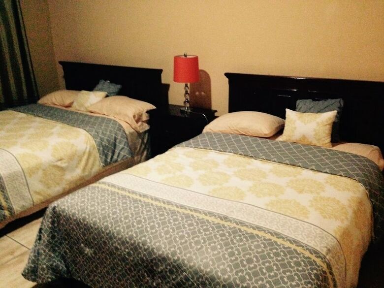 Hotel Auber Cayes Guest House