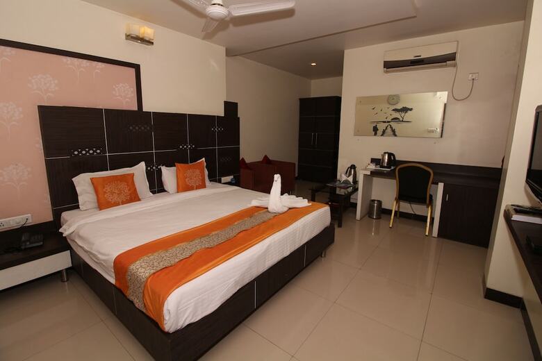 Hotel Meera