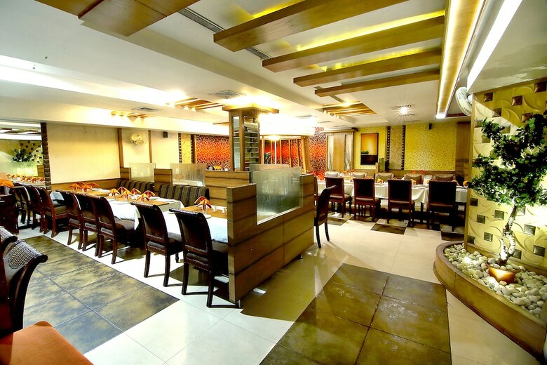 Hotel Meera