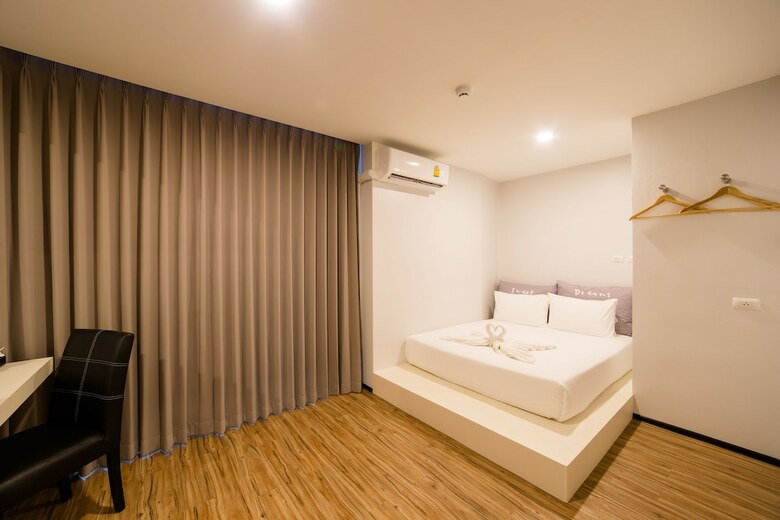 Z Sleep Hotel
