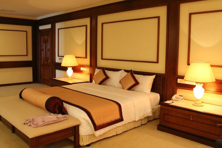 Nam Cuong Hai Duong Hotel