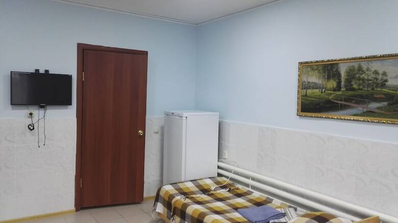 Hostal Admiral Hotel - Hostel