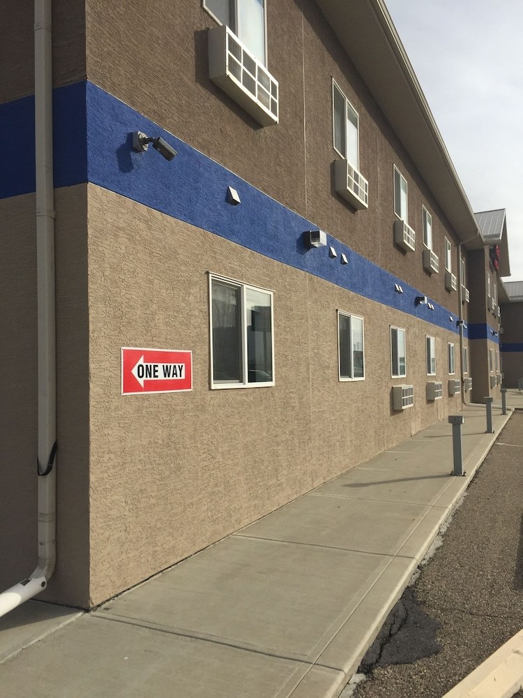 Hotel Travel Inn & Suites Innisfail