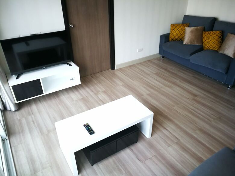 The Prio Condo By Loto