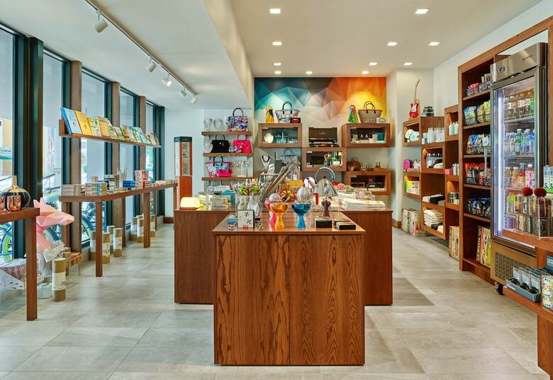 Art Ovation Hotel, Autograph Collection