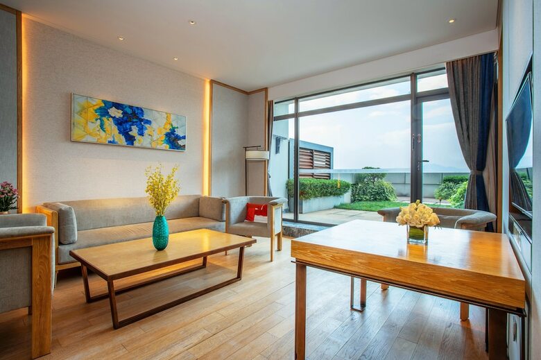 Hotel Indigo Dali Erhai