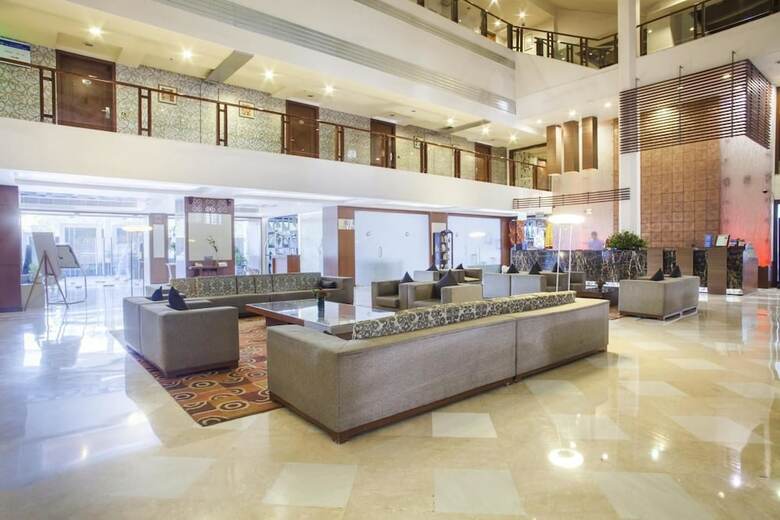 Clarion Hotel Bella Casa