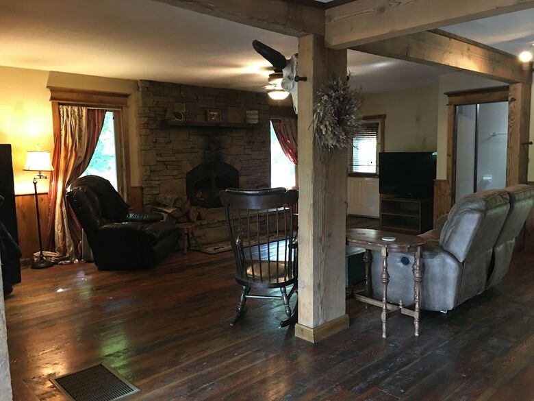 Little Trail Creek Cabins