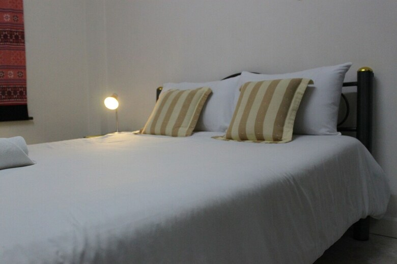 Hostal Varada City