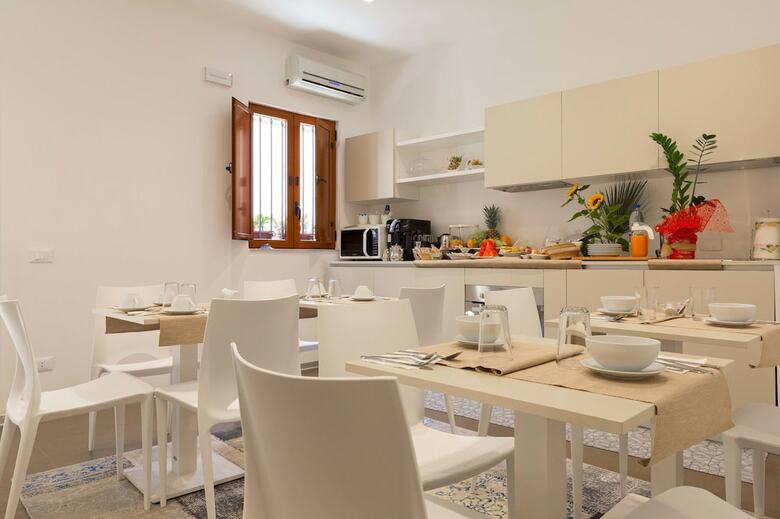 Bed & Breakfast Home Sud Home Guest House