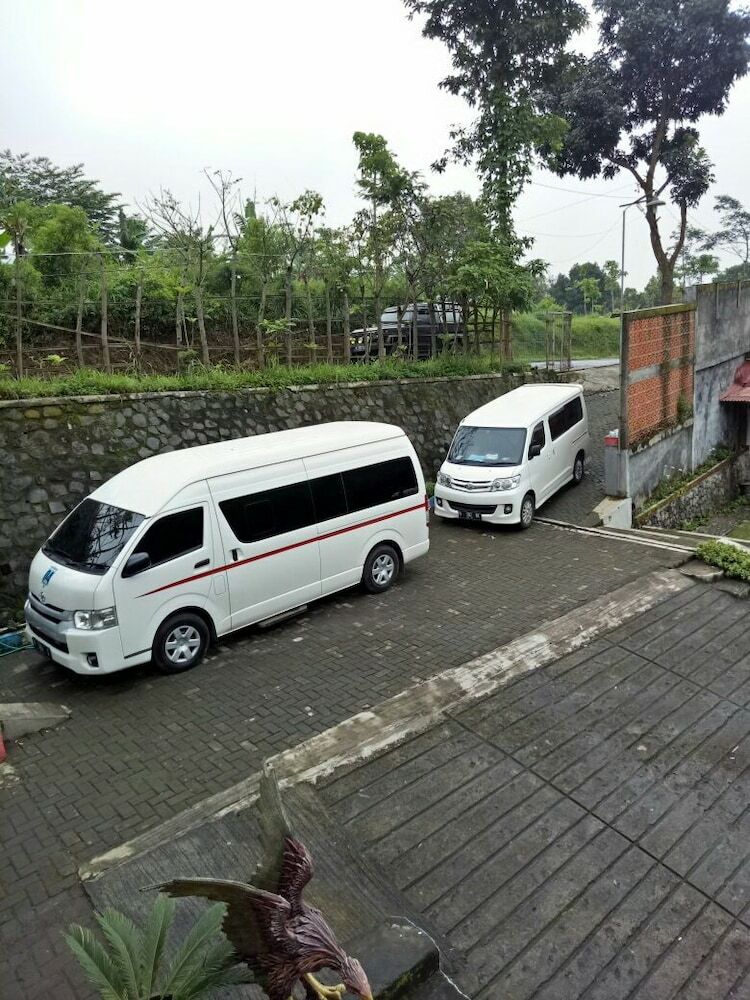 Hotel Guesthouse Kayuna