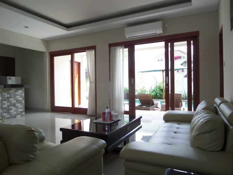 Hotel Royal Majesty Villas