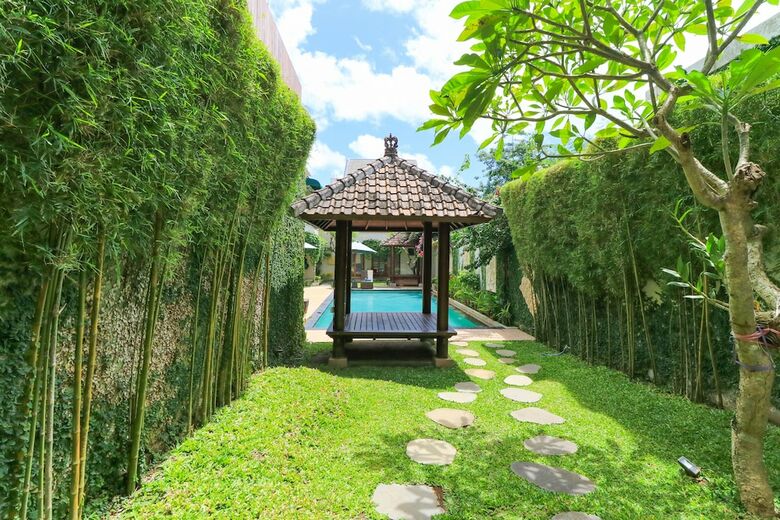 Hotel Royal Majesty Villas