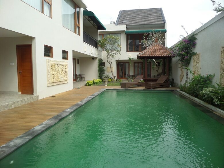 Hotel Royal Majesty Villas