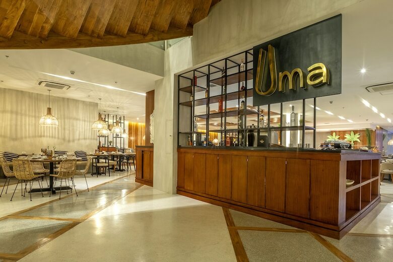 Maayo Hotel