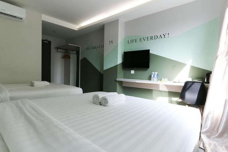 Hotel 99 - Kota Kemuning