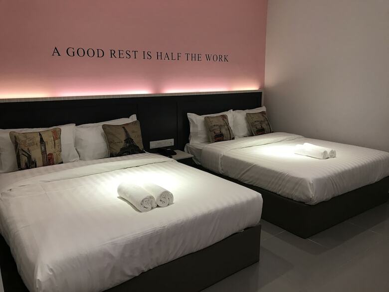 Hotel 99 - Kota Kemuning