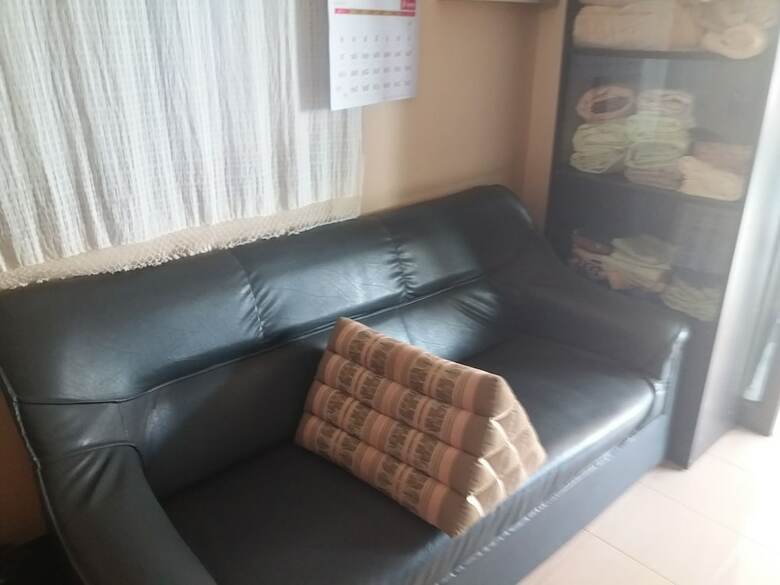 Hotel Benya Guest House Phimai