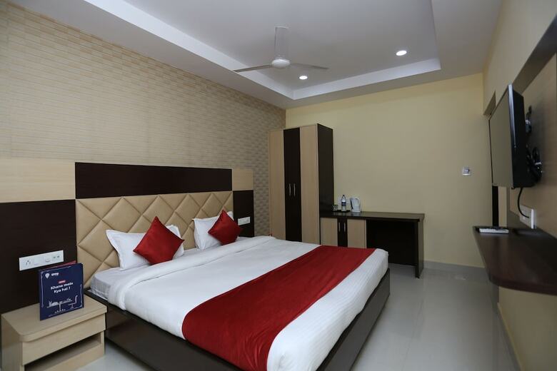 Oyo 3803 Hotel Lal Quila